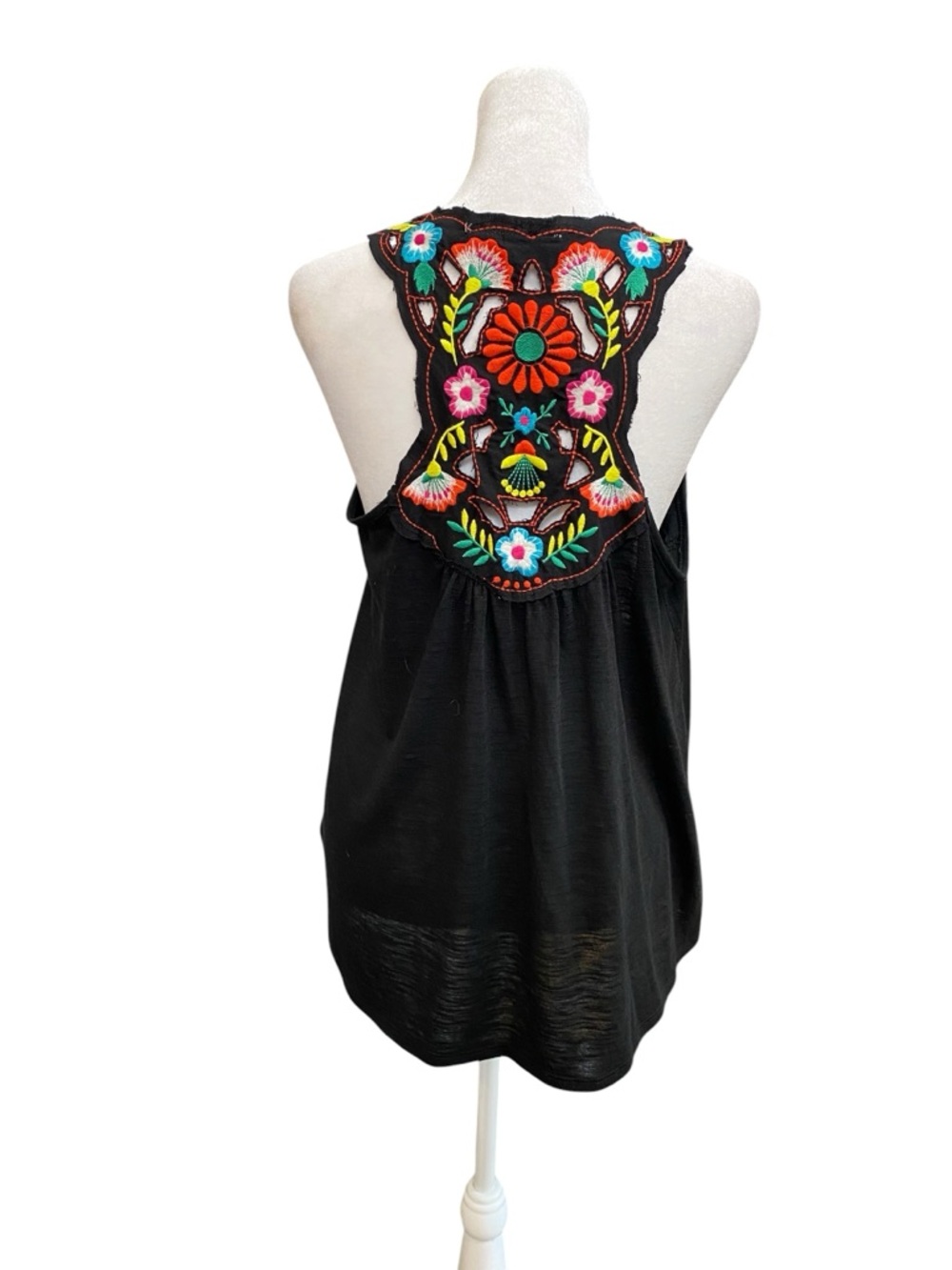 CATO Women's size Medium Black Tank with Colorful Floral Embroidered Back